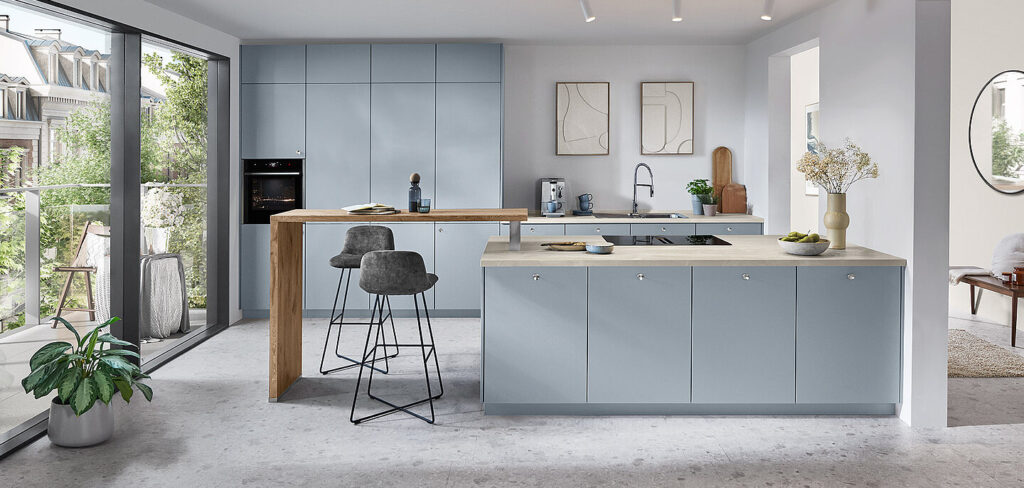 DeutscheKüchen Veenendaal - topkwaliteit Duitse keukens voor outletprijzen - Creuzburg matgrijze marmeren design schiereilandkeuken